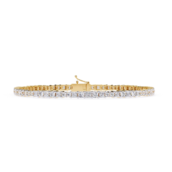 Picture of Tennis Bracelet with 2.05 Carats of Princess Cut Diamonds.