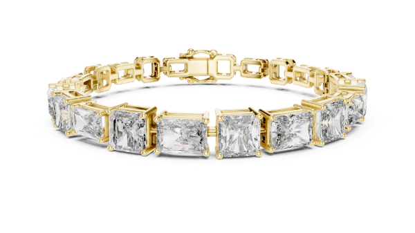 Picture of Imperial Radiance – 13.50 Carat Radiant & Emerald Cut Diamond Bracelet