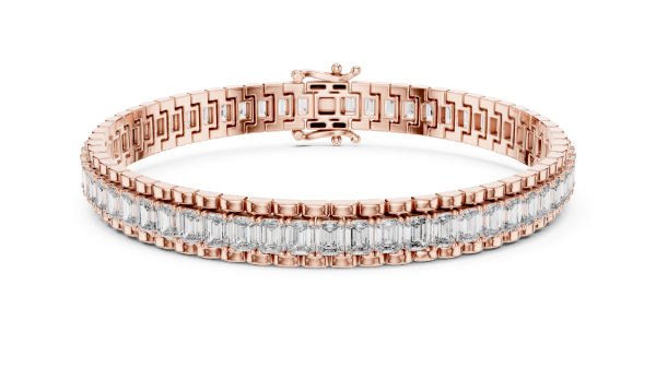 Picture of Crownline 12 Carat – A regal masterpiece of emerald cuts.