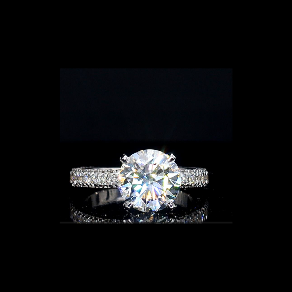 Picture of 3 Carat Solitaire Round Brilliant Cut Ring (4.45 Ctw Diamonds)